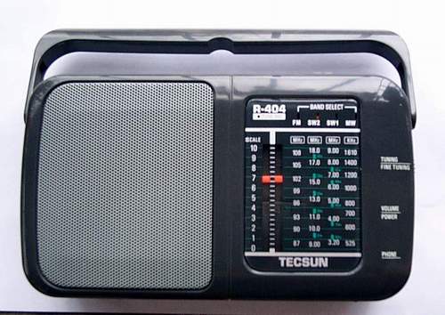 德生R-404收音机