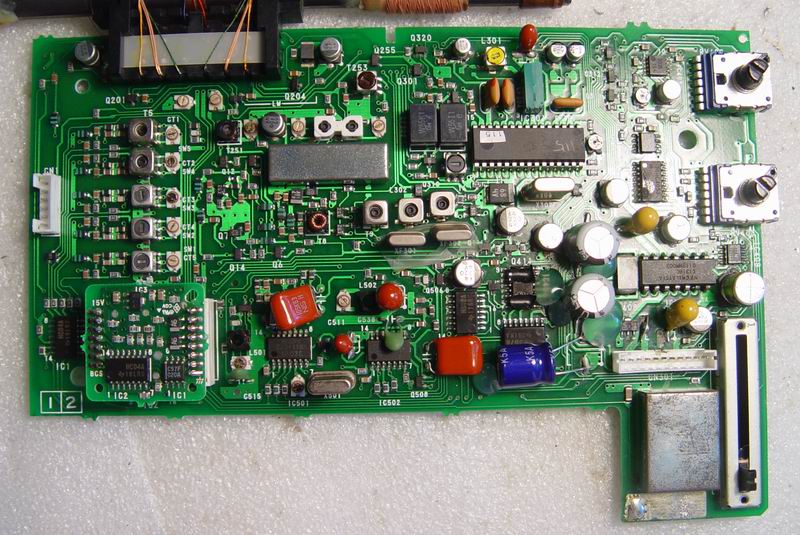 打理一台被我“经验主义手法”耽搁的SONY SW-77 收音机手记