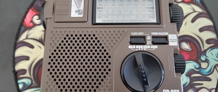 末日生存装备—德生GR-88P收音机面面观